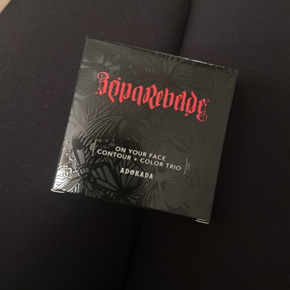 NEW! Reina Rebelde On Your Face Contour + Color Trio in Adorada - Picture 6 of 7